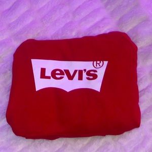 levi’s hoodie